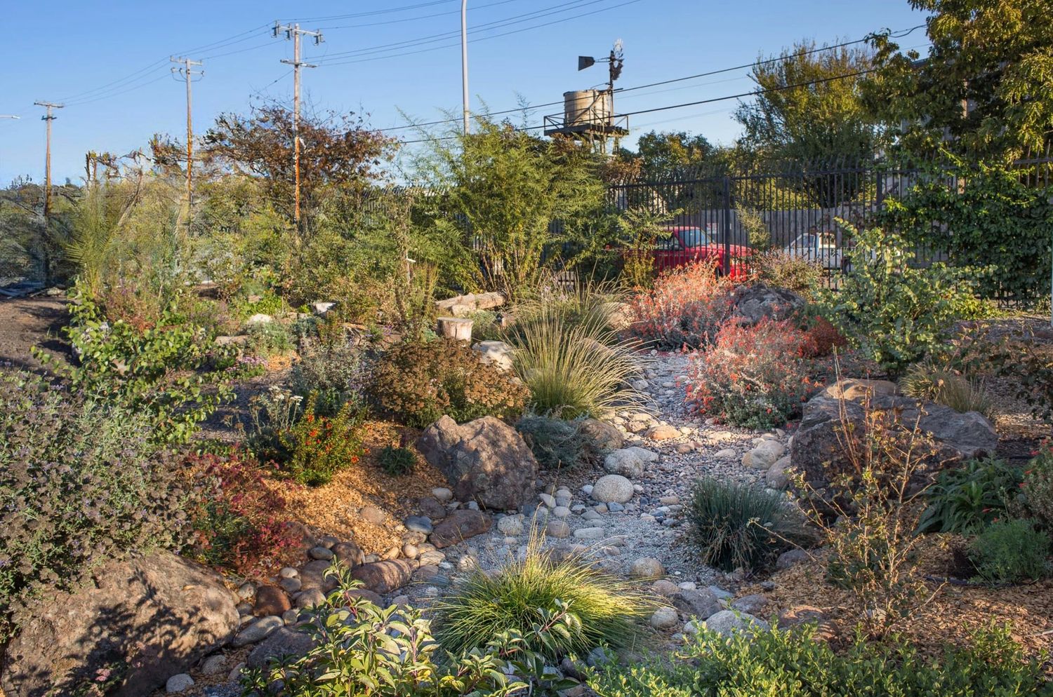  from a Single family homes project near San Francisco Bay by Traditional Craftworks