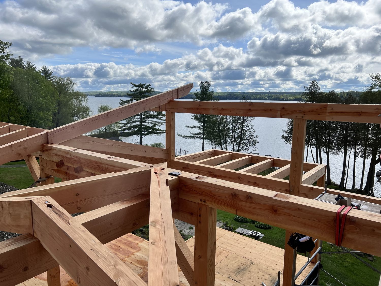 Construcción de muros de un proyecto de tipo Viviendas unifamiliares cerca de Granby - Bromont - Cowansville por Construction Latulippe