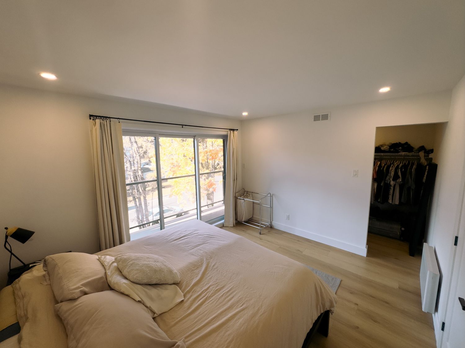 Bedroom from a Multi-family and high-rise Buildings project near Quebec City - Levis by Groupe Habitech