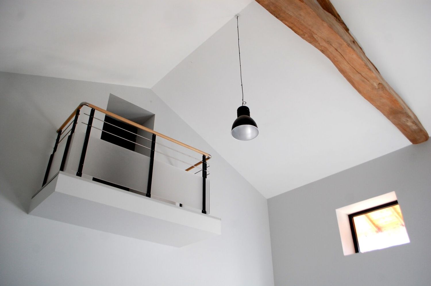 Exterior Finishes from a Single family homes project near Saône-et-Loire (71) by Naos Atelier d’Architecture