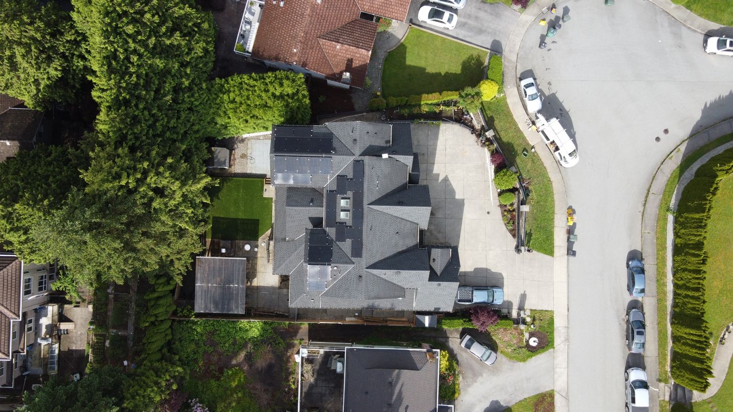  from a Photovoltaic Solar Panels project near Vancouver (Greater Vancouver) by Ready Solar Inc.