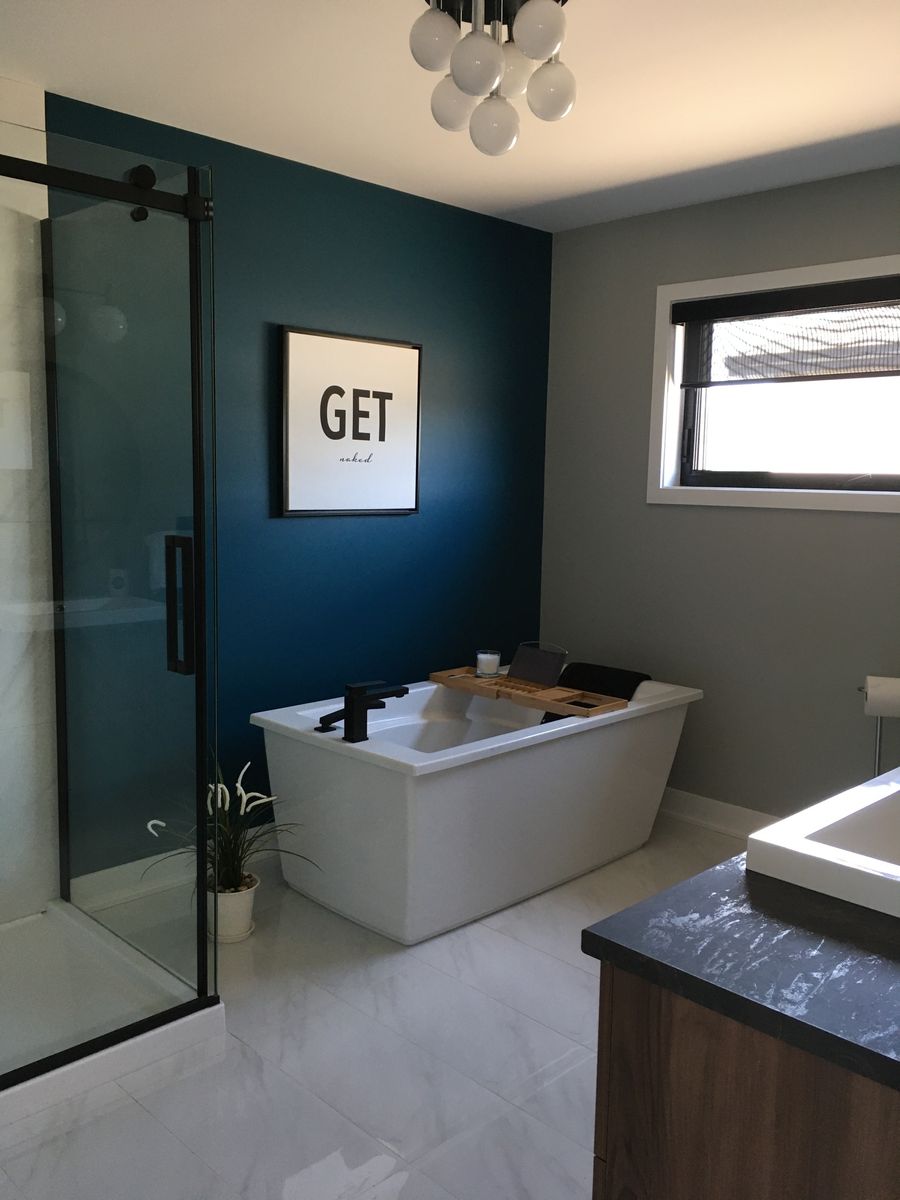 Baño completo de un proyecto de tipo Viviendas unifamiliares cerca de Granby - Bromont - Cowansville por GAÉTAN SIROIS CONSTRUCTION INC