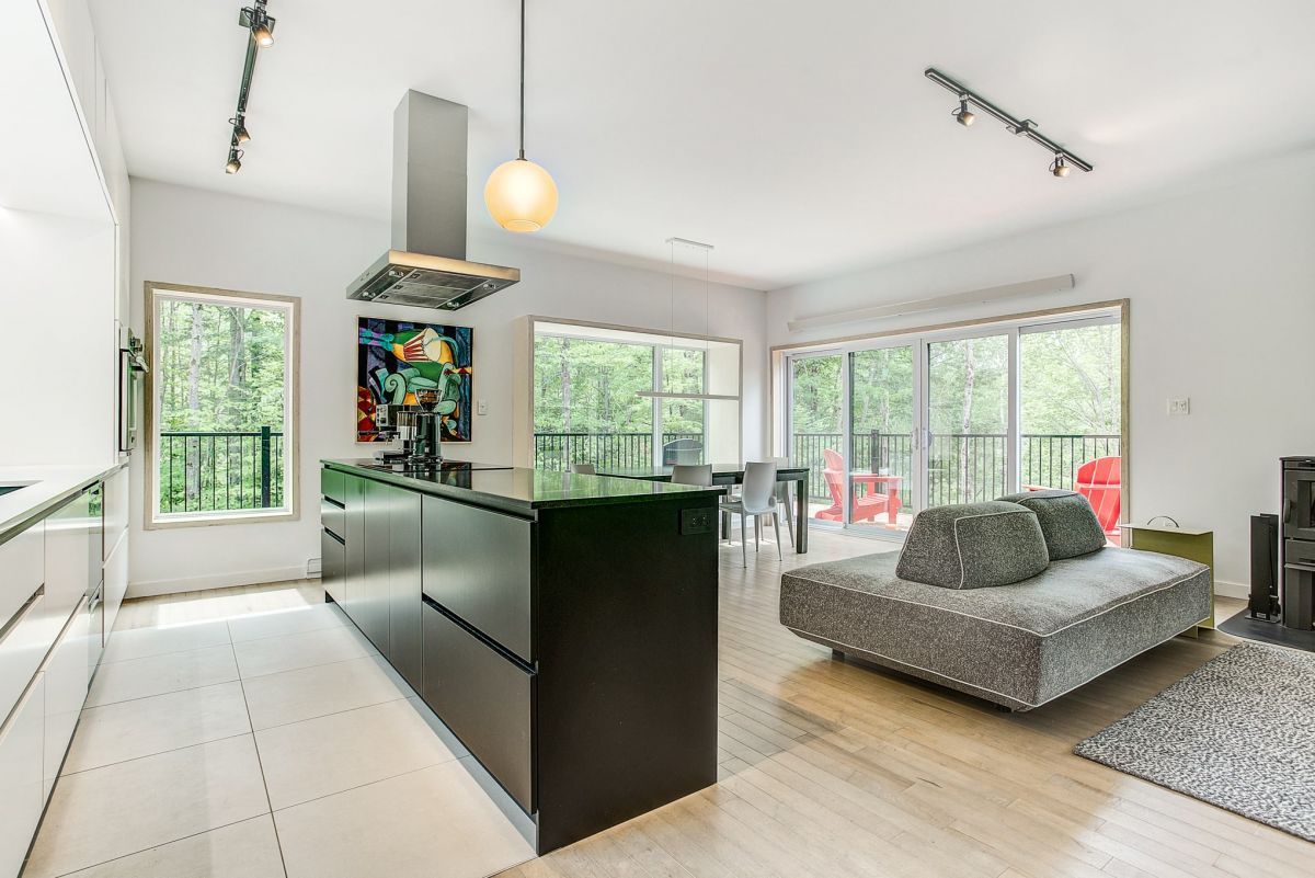 Kitchen from a Single family homes project near Sherbrooke (Estrie) by Belvedair