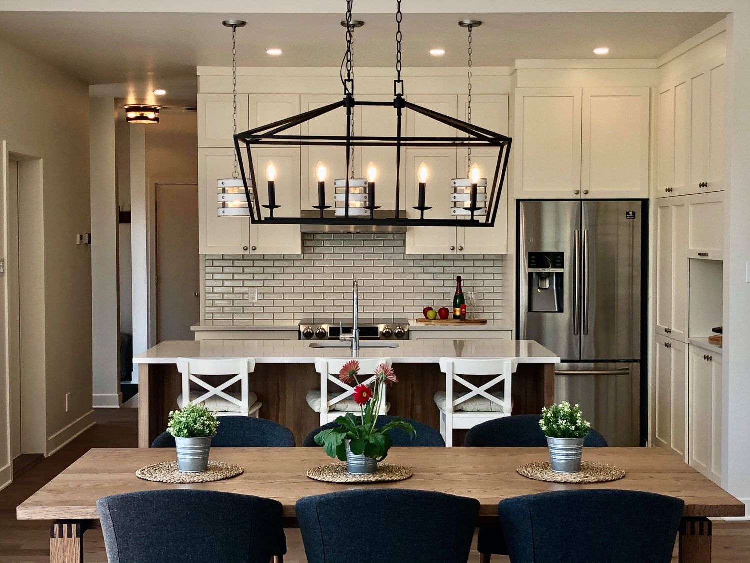 Dining Room from a Real Estate Developments project near Saint-Jerome (Laurentides) by Tessar constructions