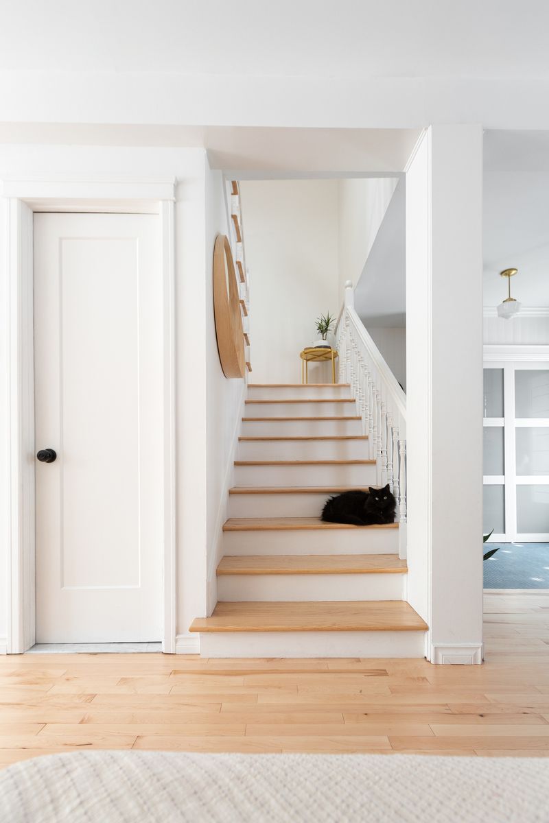 Escaliers d'un projet de Maisons unifamiliales près de Montréal/Laval/Longueuil (Grand Montréal) de Maison Fauves