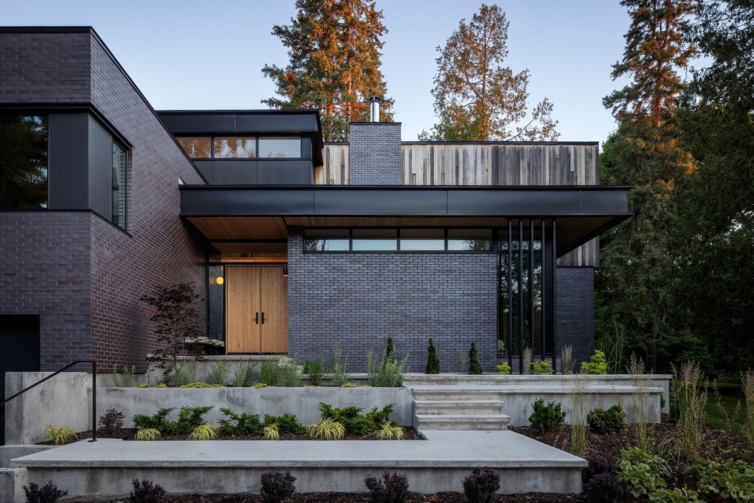  from a Single family homes project near Ottawa by Simmonds Architecture