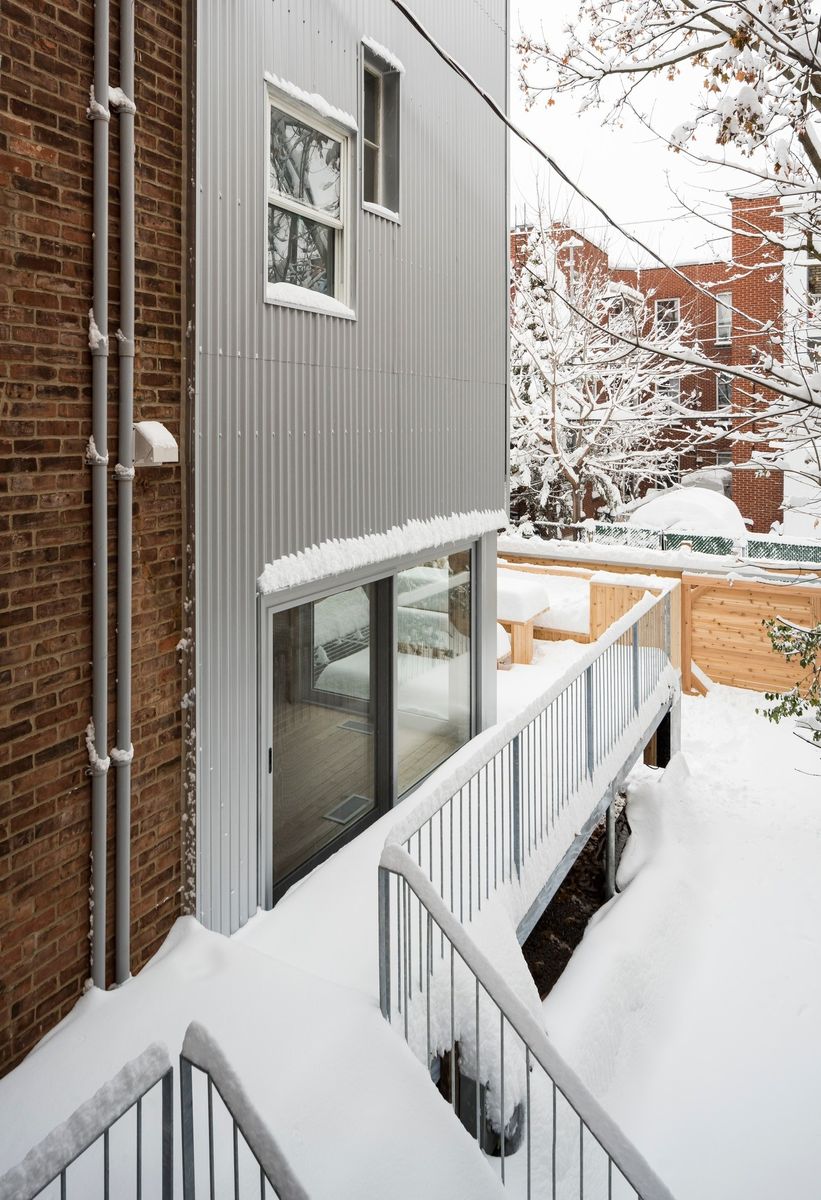 Exterior Finishes from a Single family homes project near Gatineau (Outaouais) by 4x8 inc.