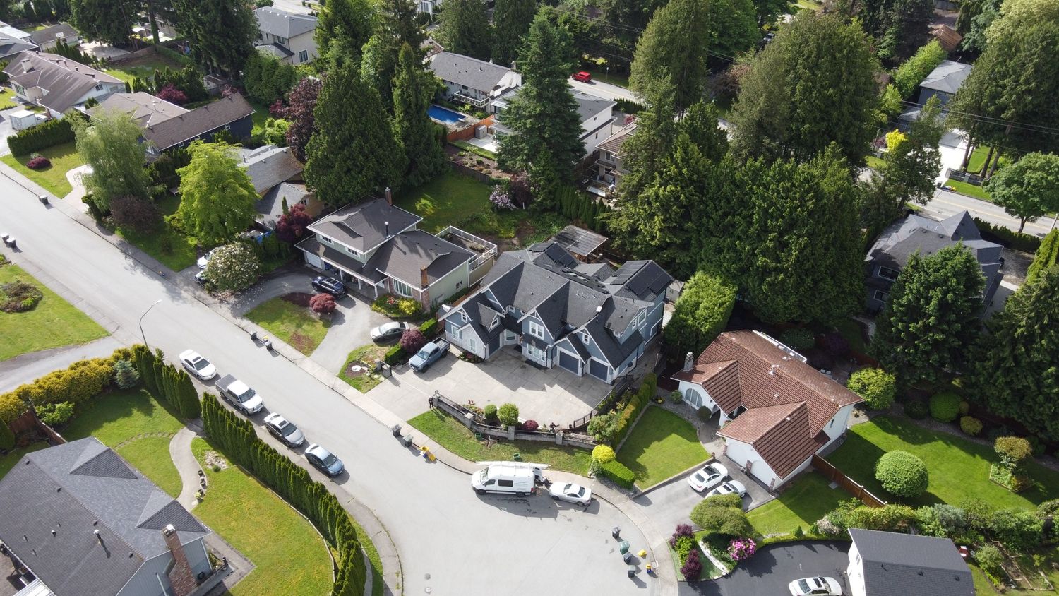  from a Photovoltaic Solar Panels project near Vancouver (Greater Vancouver) by Ready Solar Inc.