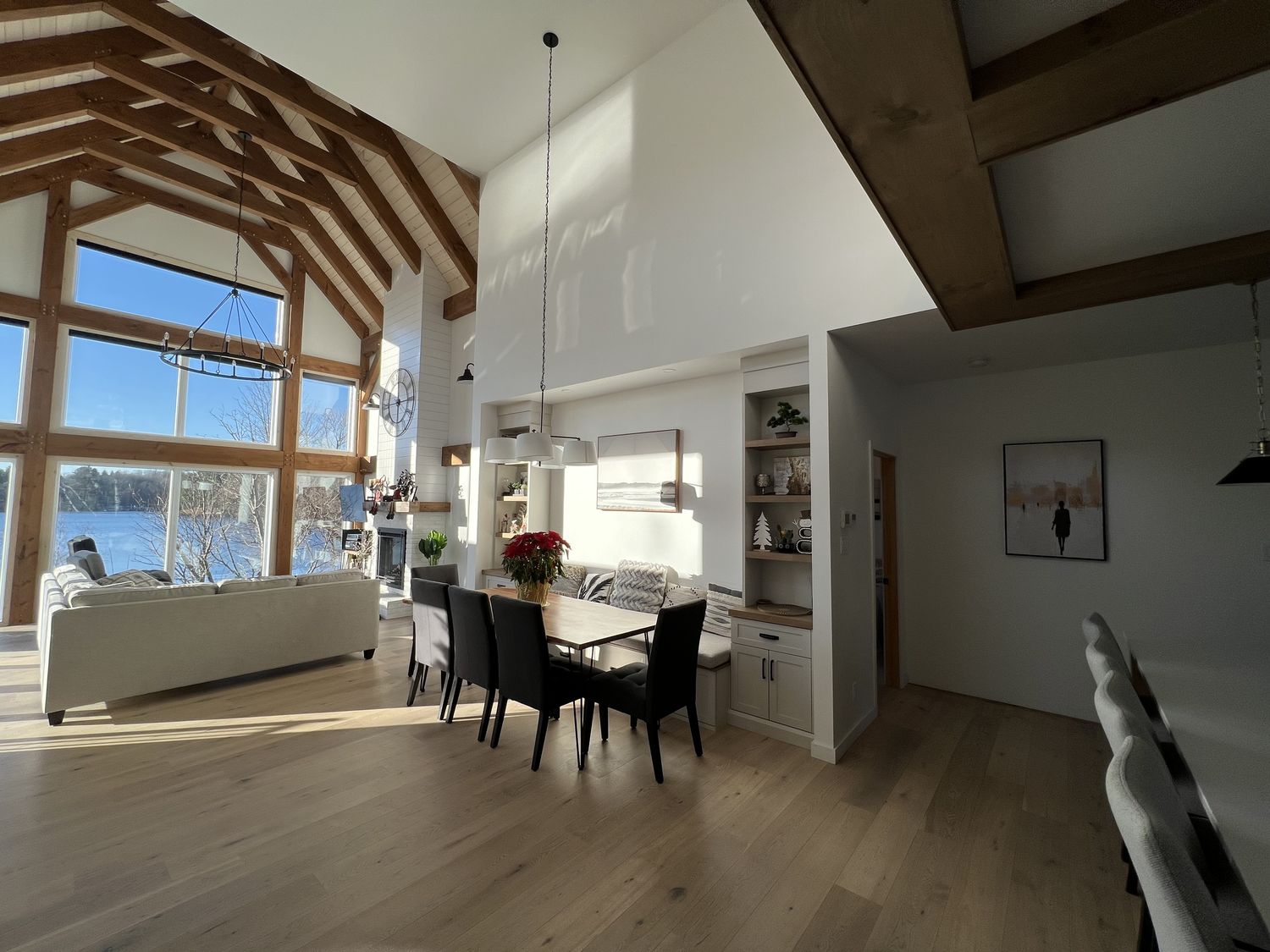 Dining Room from a Second Floor Additions project near Sherbrooke (Estrie) by Construction Latulippe
