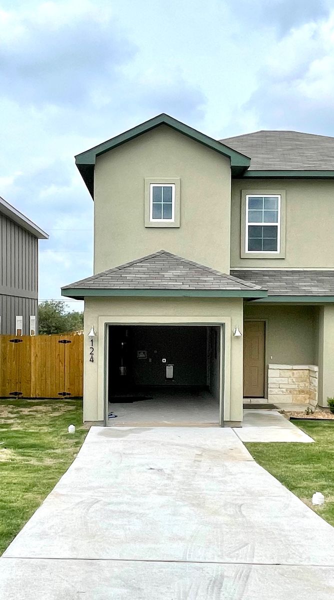 Travaux - Extérieur d'un projet de Maisons unifamiliales près de Austin de Neil Knows Austin Real Estate