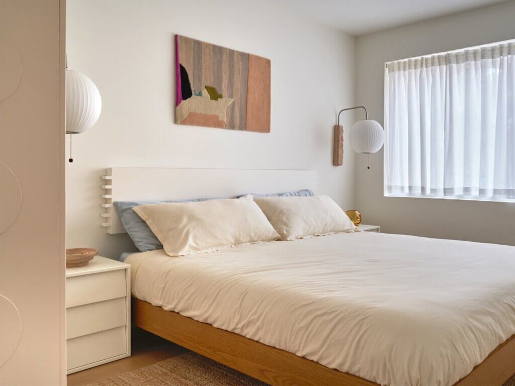 Bedroom from a Accessory Dwelling Units (ADUs) project near Toronto (Greater Toronto) by Lanescape Architecture Inc.