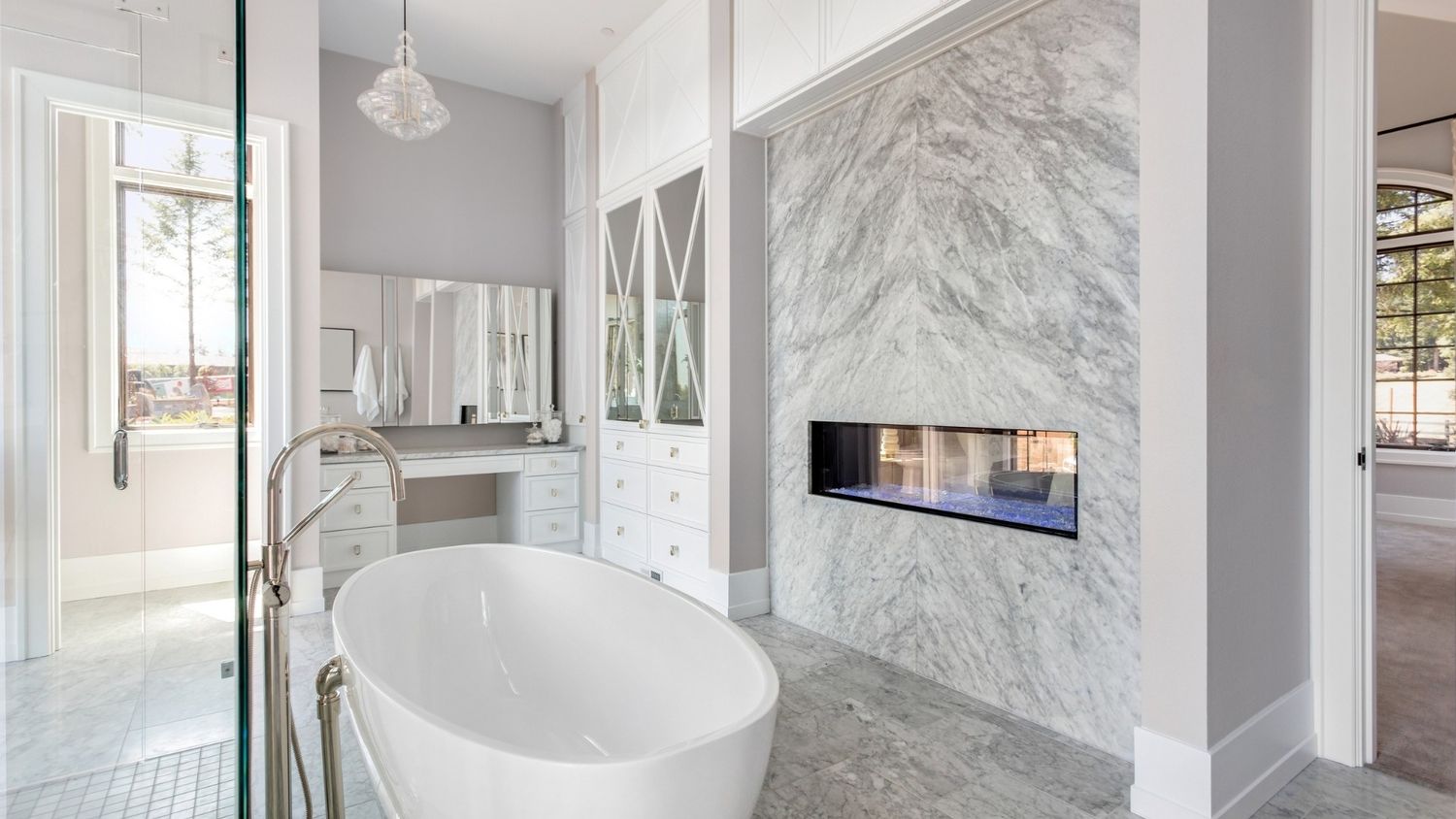 Salle de bain d'un projet de Maisons unifamiliales près de Toronto (Grand Toronto) de Grand Design Build