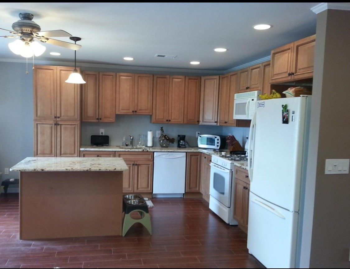 Kitchen from a Single family homes project near Newark - Jersey City by GOIAS HOME IMPROVEMENTS,LLC