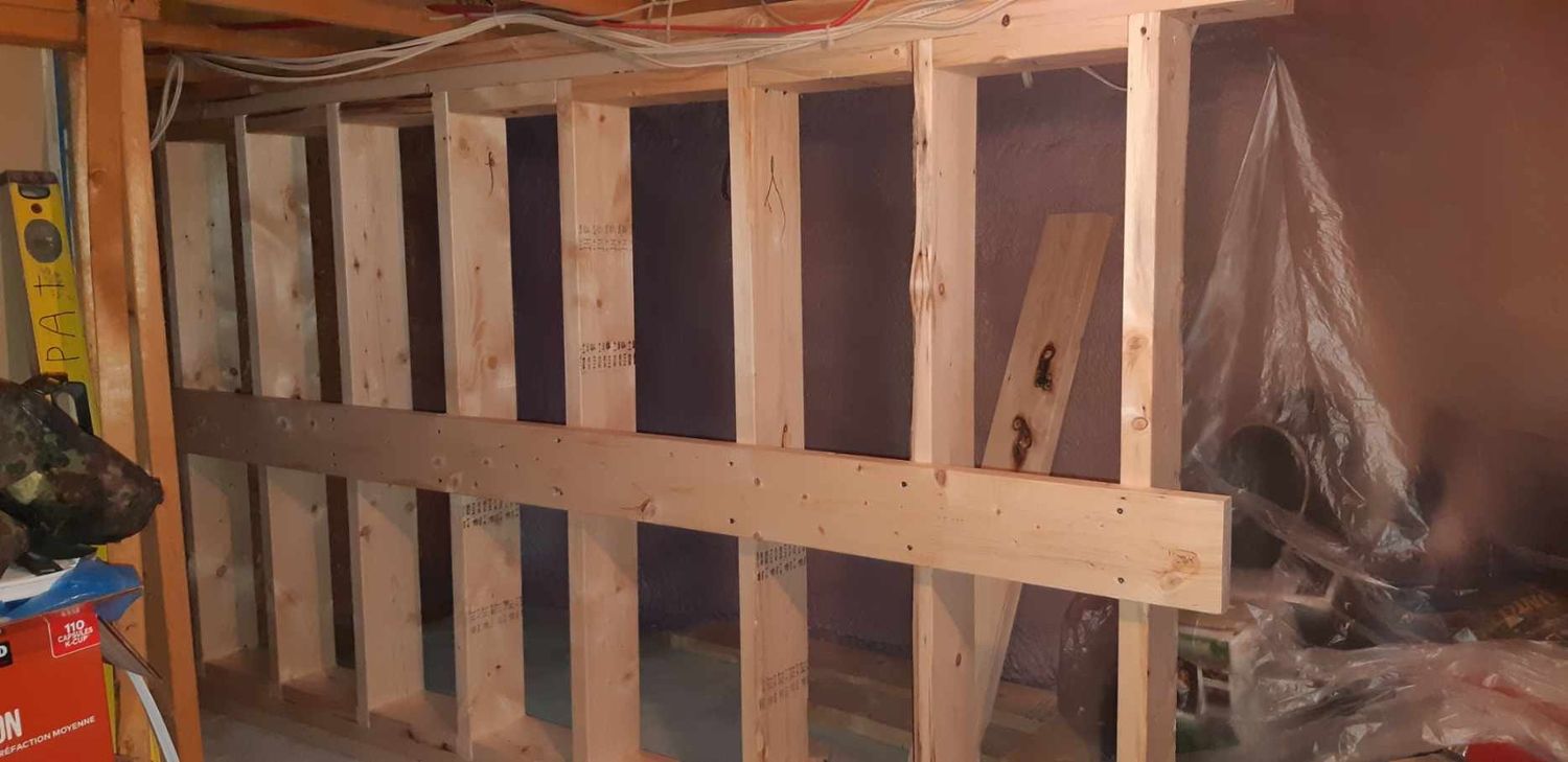 House Construction Interiors from a Building Structures project near Montreal (Greater Montreal) by Construction patco