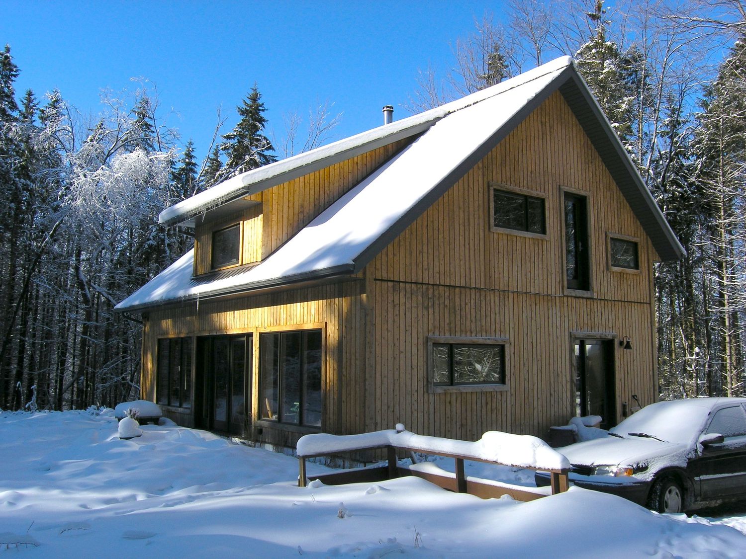 Fachada frontal de un proyecto de tipo Viviendas unifamiliares cerca de Granby - Bromont - Cowansville por Belvedair
