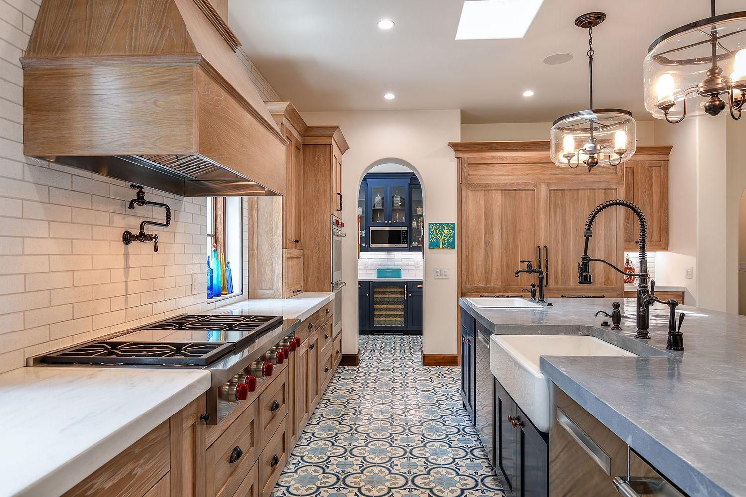 Kitchen from a Single family homes project near Miami by Turning Leaf Construction