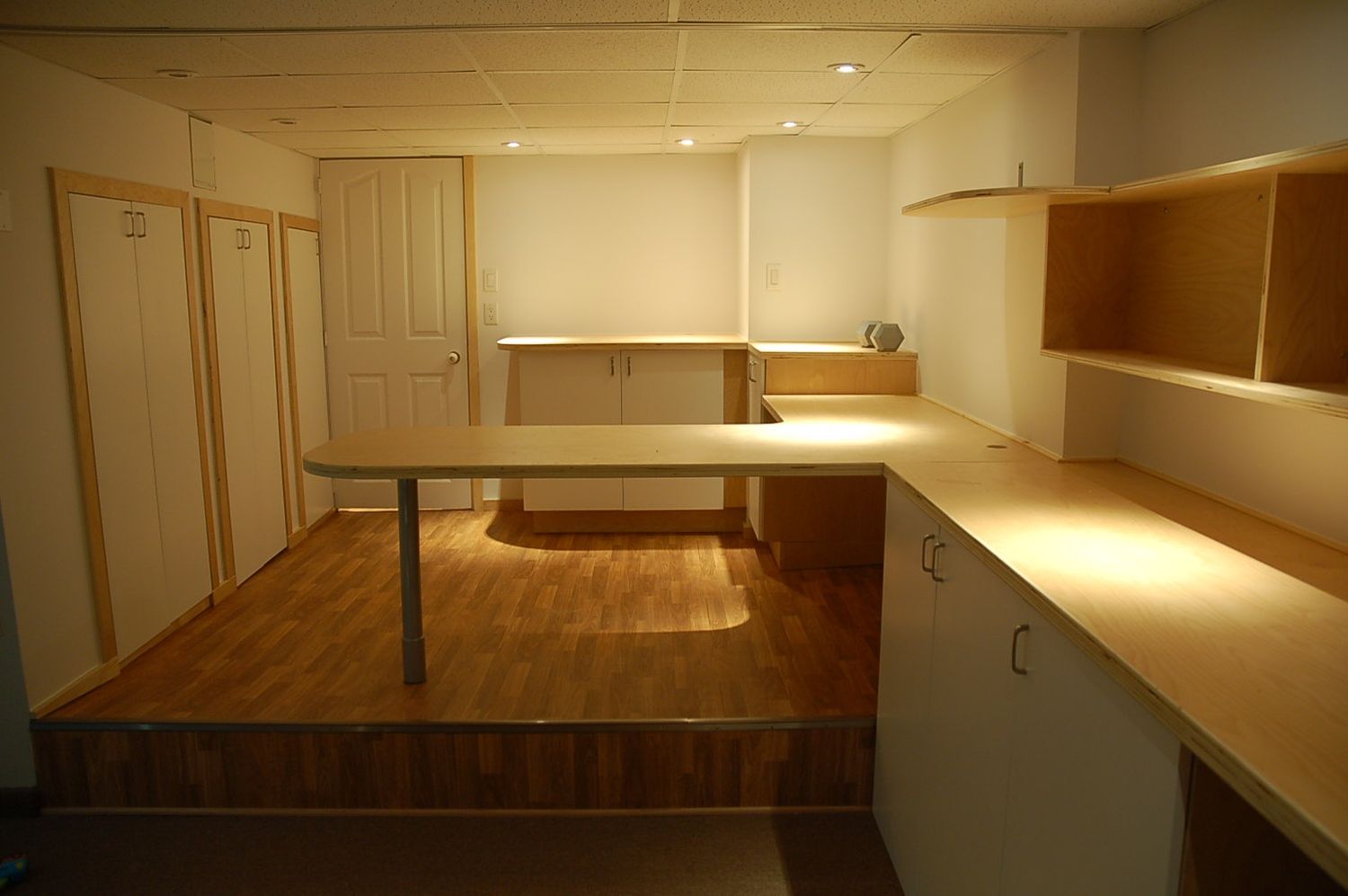Bureau à domicile d'un projet de Bureaux à domicile près de Montréal/Laval/Longueuil (Grand Montréal) de MATPEL ébénisterie écologique inc.