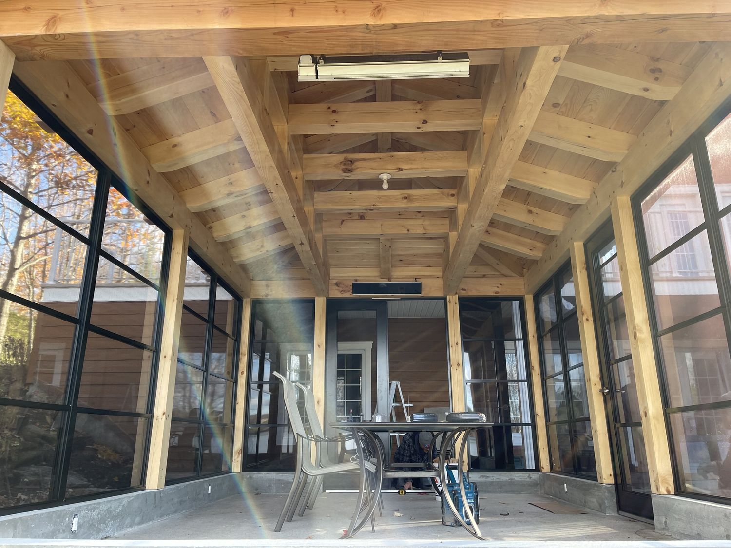 Véranda et solarium d'un projet de Patios, Pergolas et Gazebos près de Sherbrooke (Estrie) de Construction Latulippe