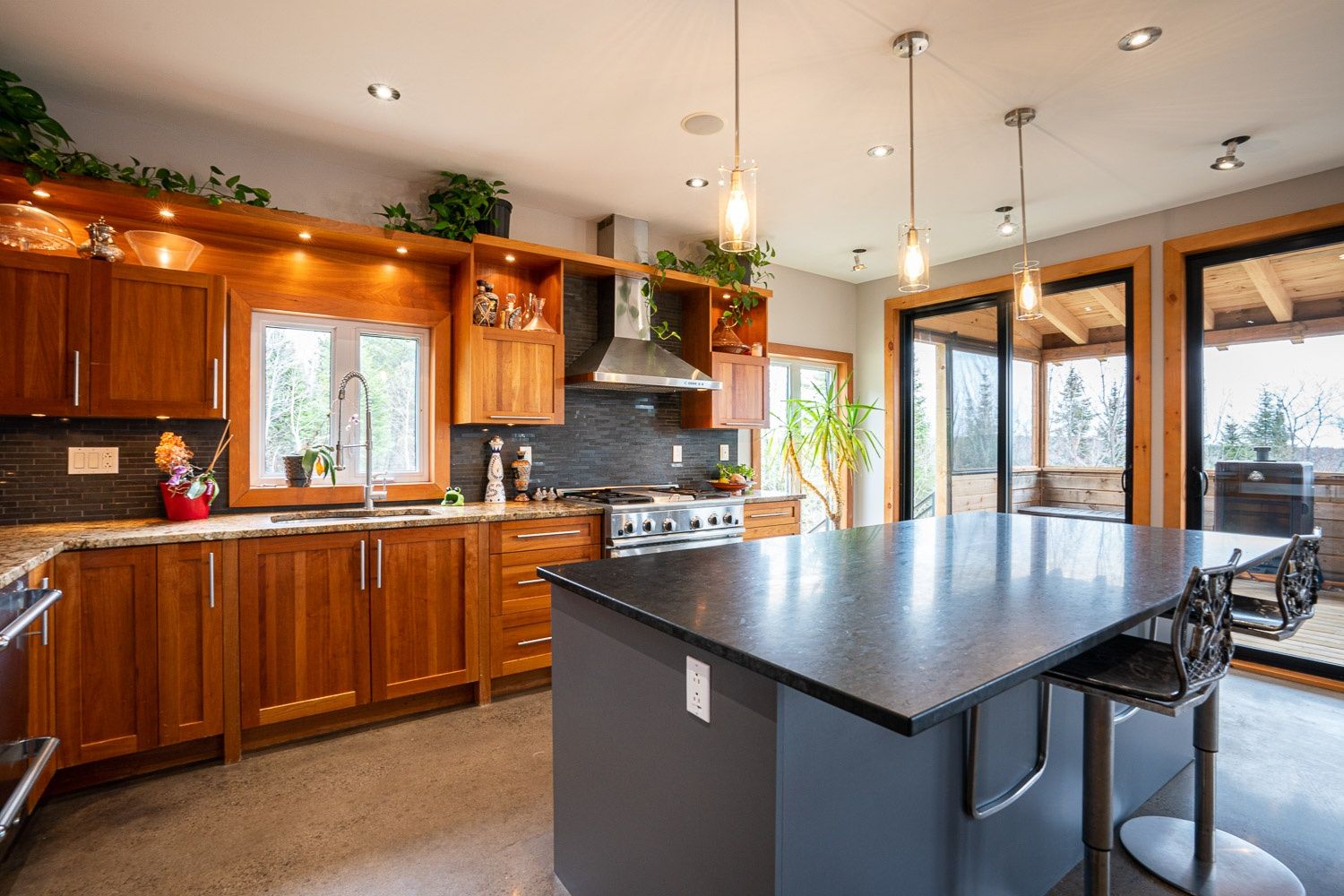 Kitchen from a Single family homes project near Saint-Jerome (Laurentides) by Toundra construction