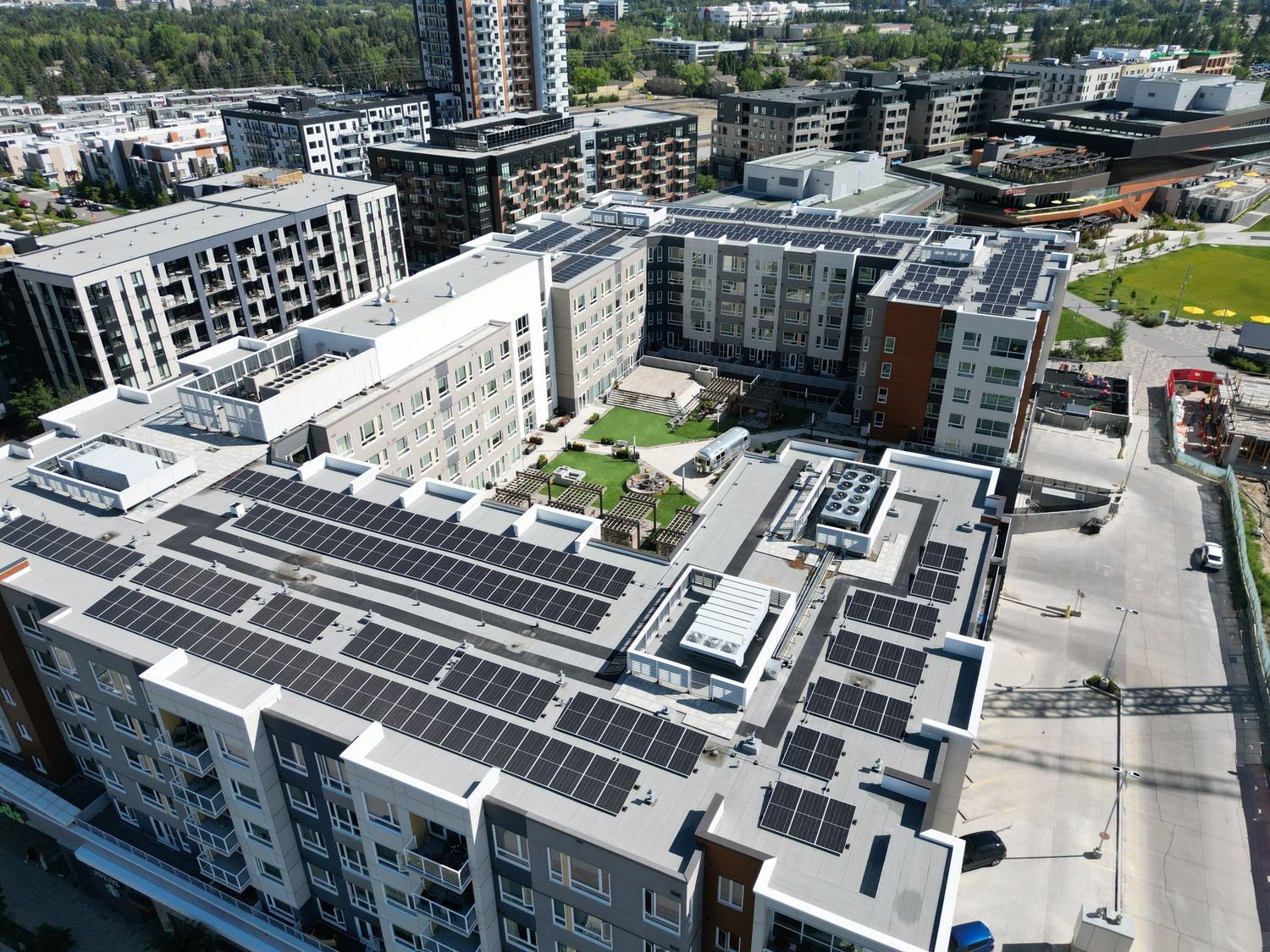  de un proyecto de tipo Paneles solares fotovoltaicos cerca de Calgary por Rocky Mountain Solar Co.