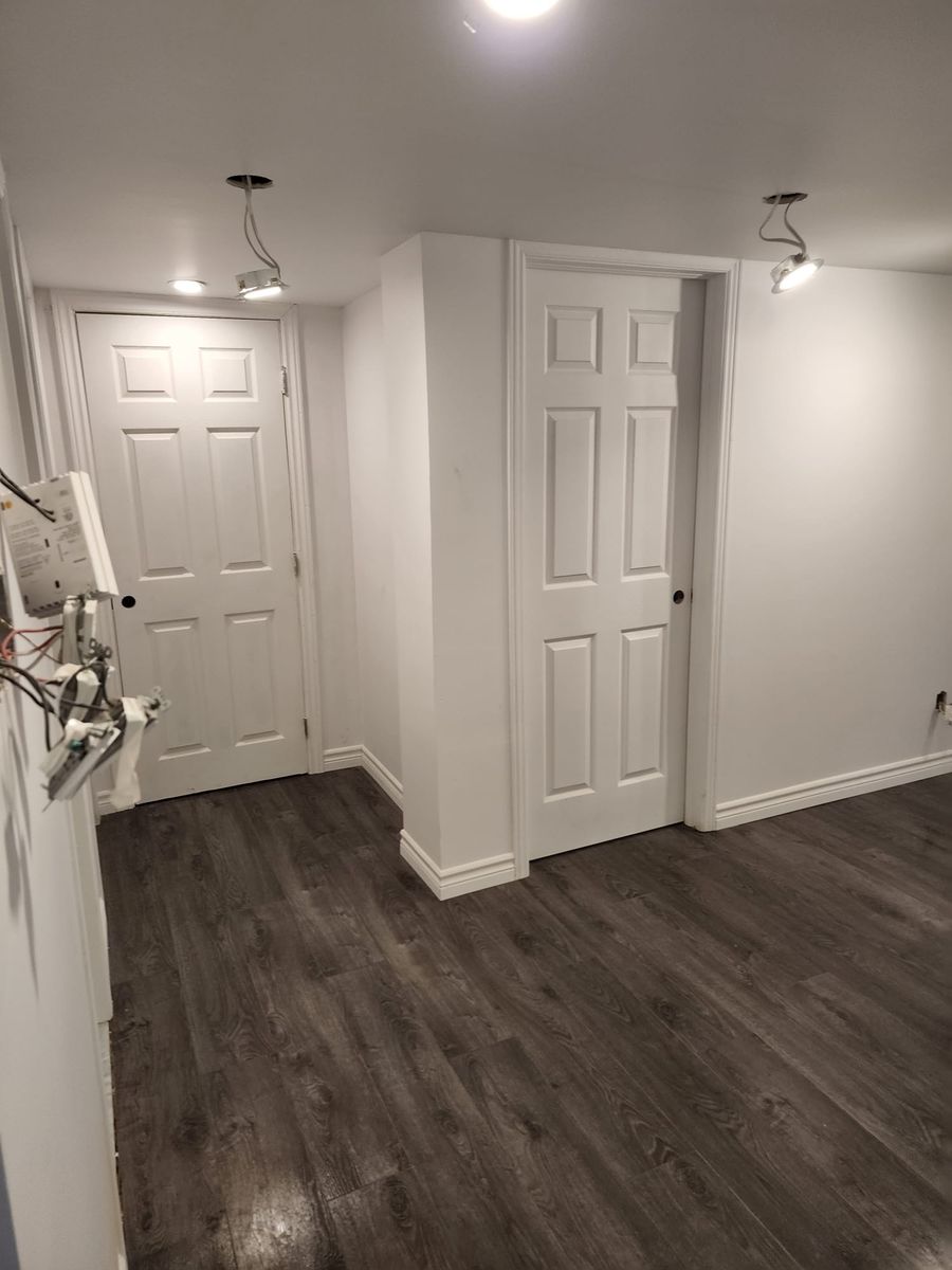Construcción de interiores de casas de un proyecto de tipo Ampliaciones del hogar cerca de Montreal (Gran Montreal) por J E Construction