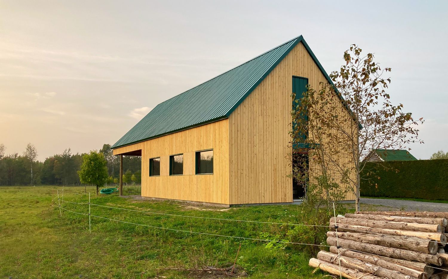 House Exterior from a Regional & Rural Planning project near Quebec City - Levis by Atelier abcdg