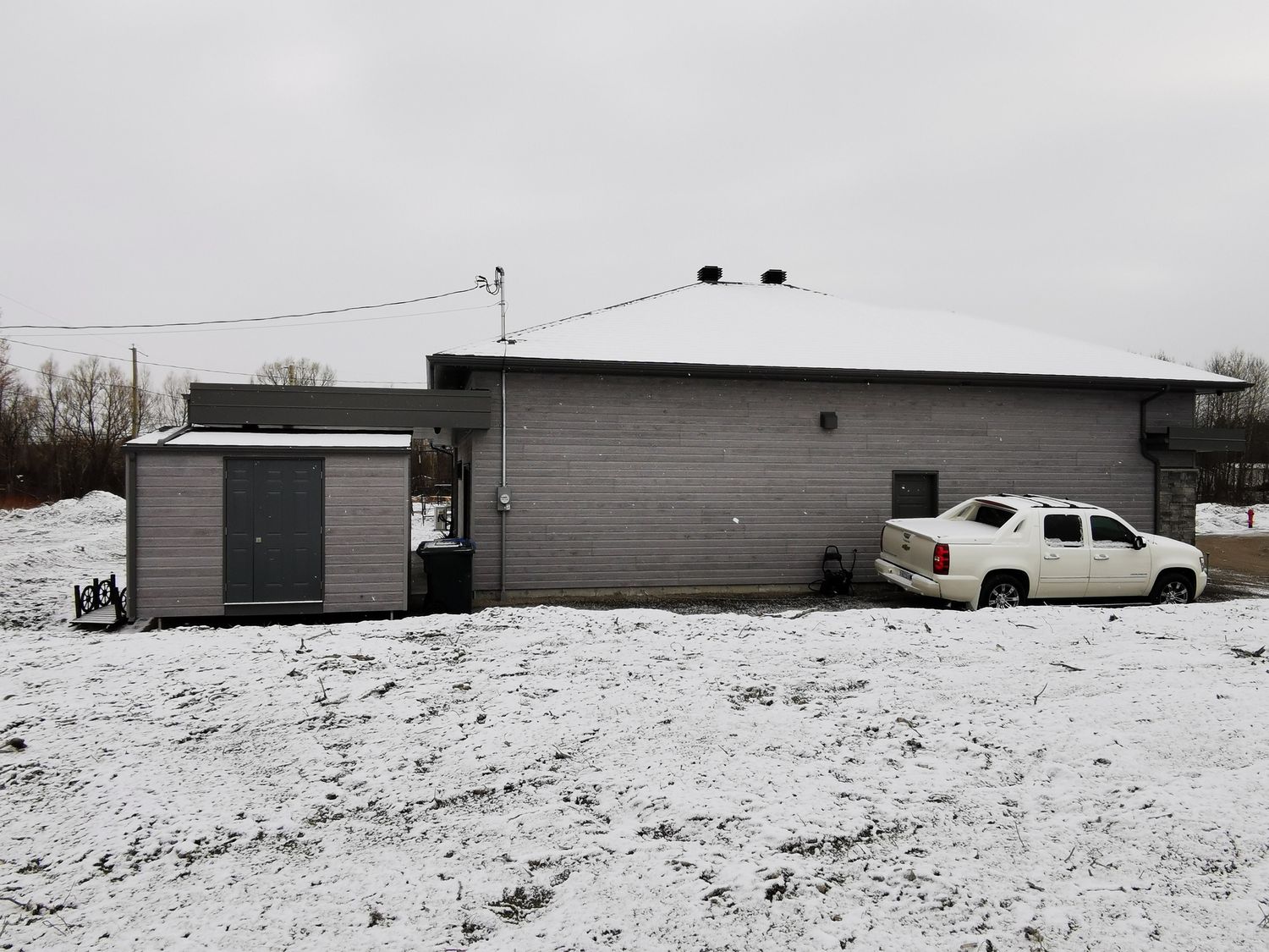 Acabado exterior de un proyecto de tipo Viviendas unifamiliares cerca de Saguenay - Lac-Saint-Jean por Solutions Expert SSS