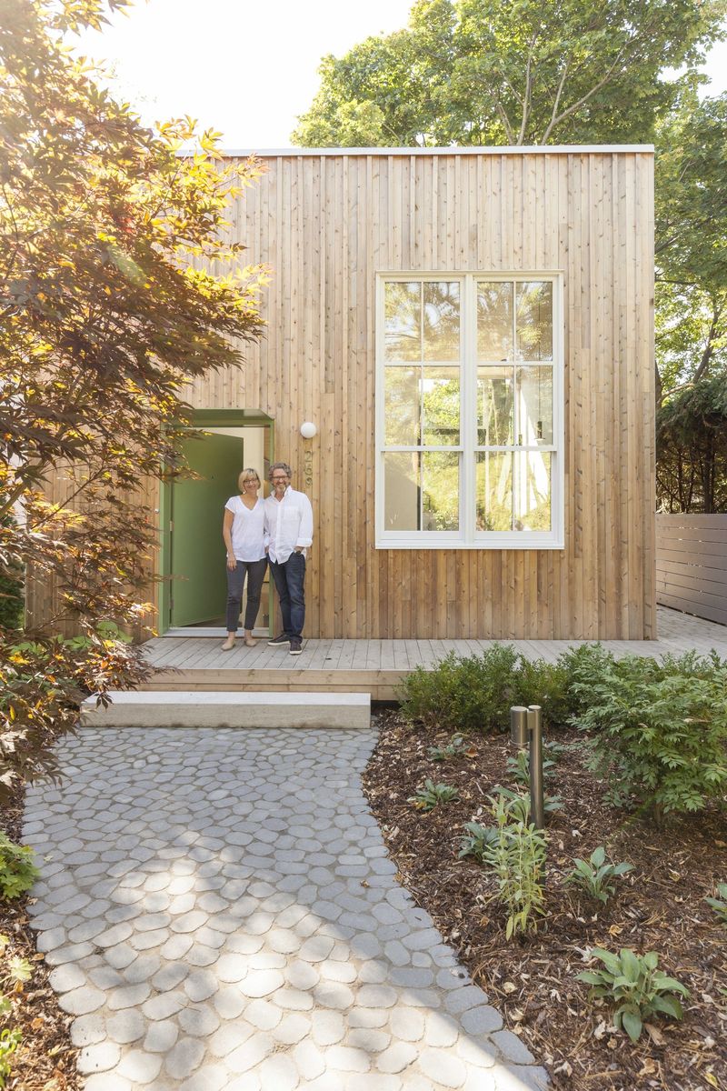 Cour arrière d'un projet de Unités d'habitation accessoires (UHA) près de Montréal/Laval/Longueuil (Grand Montréal) de la Shed architecture