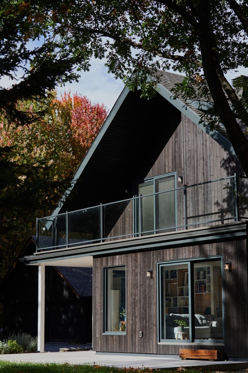 Terraza y balcón de un proyecto de tipo Viviendas unifamiliares cerca de Granby - Bromont - Cowansville por Ancré. Architecture & Design
