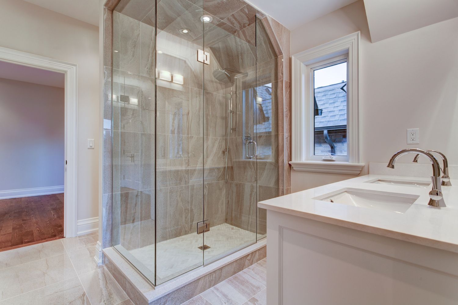Bathroom from a Single family homes project near Toronto (Greater Toronto) by Avvio Fine Homes
