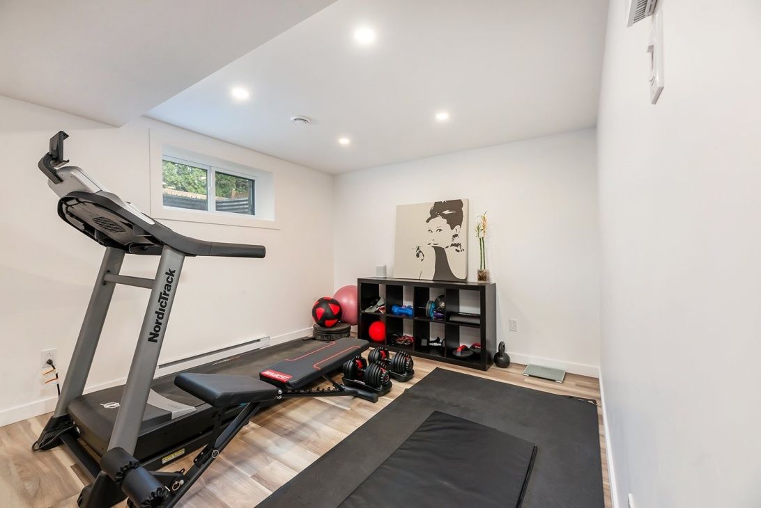 Gym from a Single family homes project near Montreal (Greater Montreal) by psb