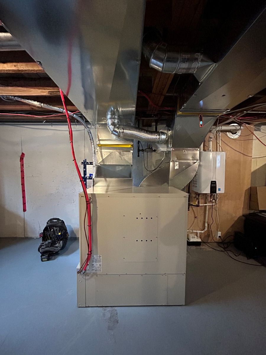 Building mechanicals from a Heating with thermal storage project near Montreal (Greater Montreal) by PCP Ventilation