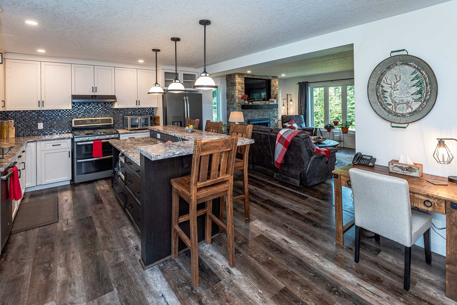 Cuisine d'un projet de Maisons unifamiliales près de Toronto (Grand Toronto) de Drew McKenzie, Realtor