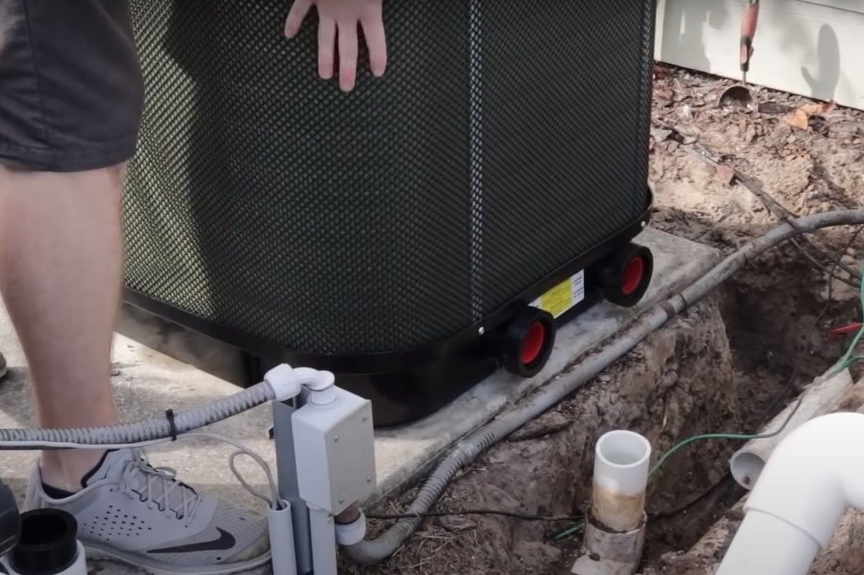 Mécanique du bâtiment d'un projet de Piscines naturelles près de Montréal/Laval/Longueuil (Grand Montréal) de Xtremepower US