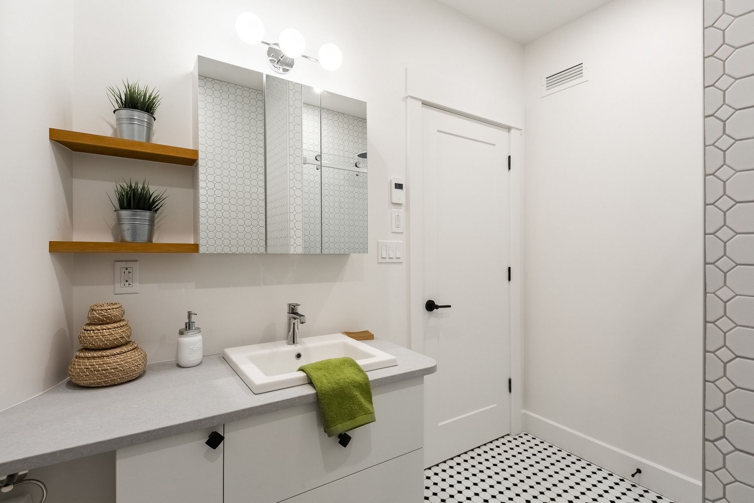 Bathroom from a Interior Design and Layout project near Montreal (Greater Montreal) by À l' Aube - Design Studio & Kitchen Specialist