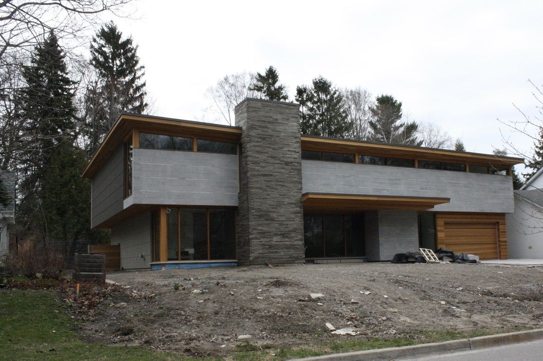 House Exterior from a Single family homes project near Toronto (Greater Toronto) by Quantum Geothermal Inc.