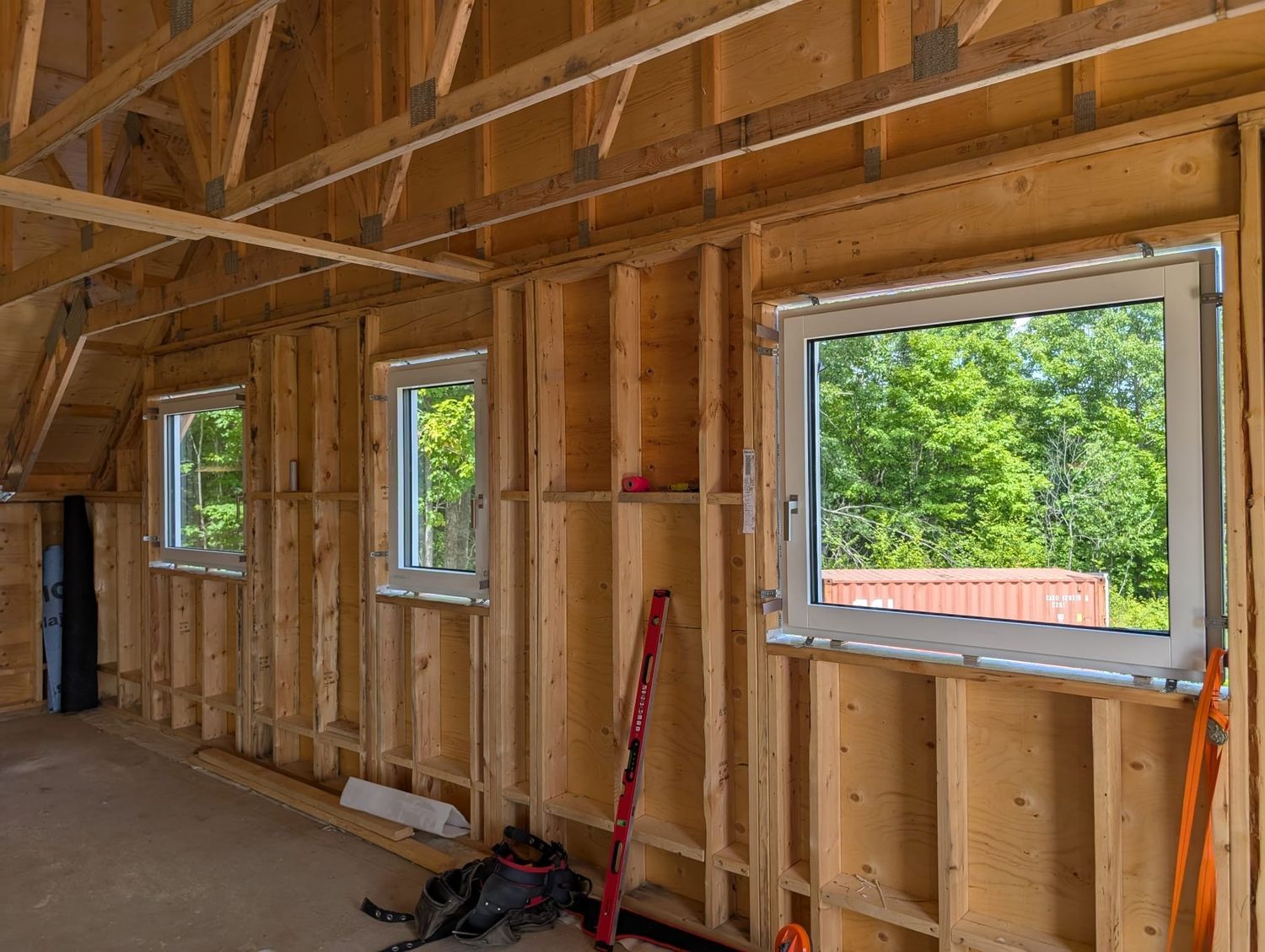  d'un projet de Maisons unifamiliales près de Gatineau (Outaouais) de InterHaus Premium High Performance Windows and Doors