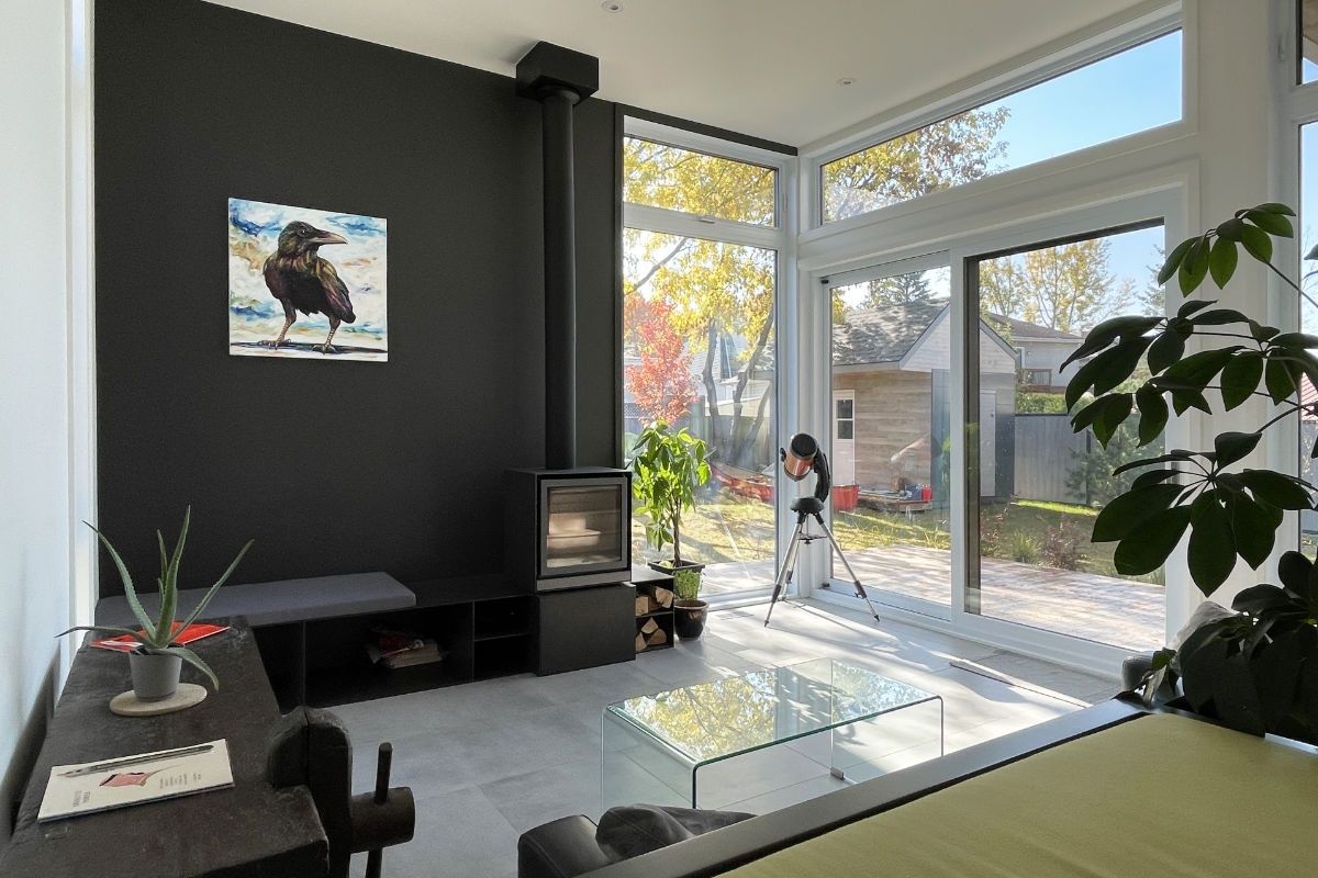 Living Room from a Single family homes project near Ottawa by PARA-SOL
