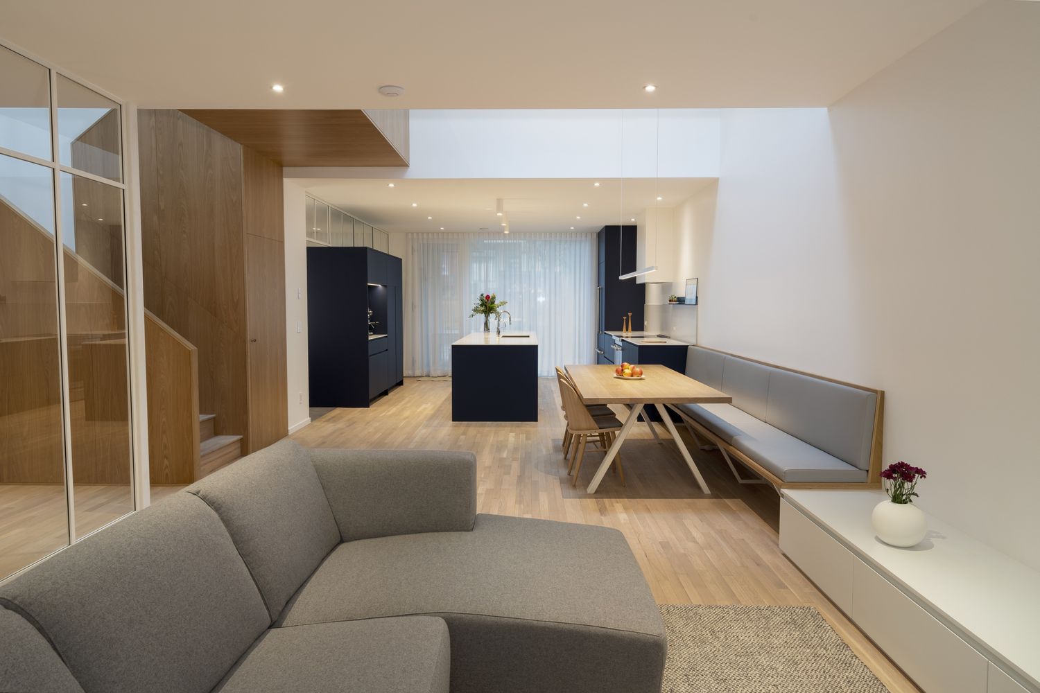Salon d'un projet de Agrandissements de maison près de Montréal/Laval/Longueuil (Grand Montréal) de Échelle humaine