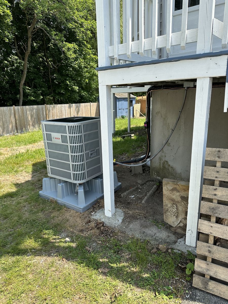 Mécanique du bâtiment d'un projet de Mécanique du batîment près de Boston de Accurate Hvac LLC