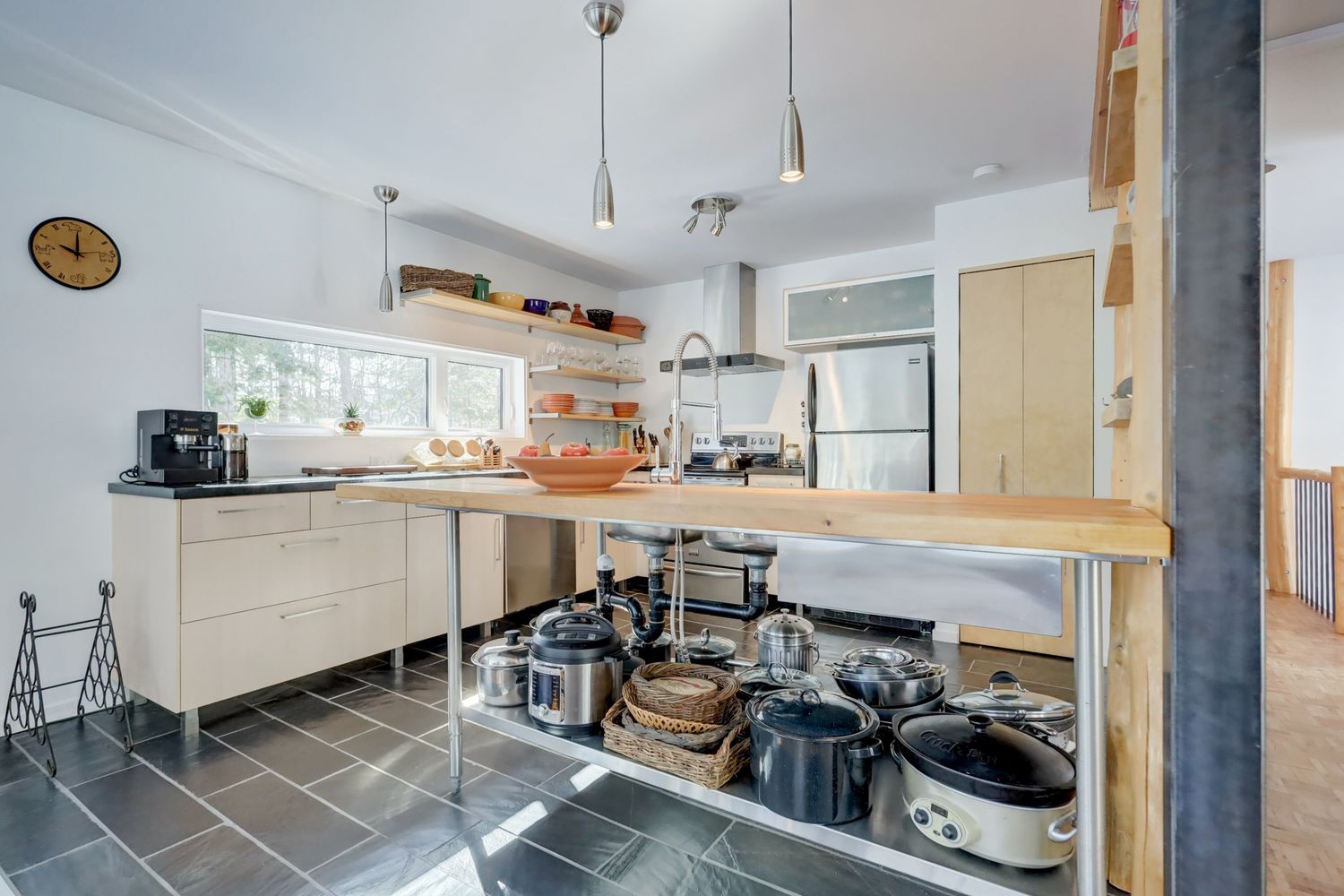 Cuisine d'un projet de Maisons unifamiliales près de Sherbrooke (Estrie) de Claire Derome • courtière en immobilier résidentiel