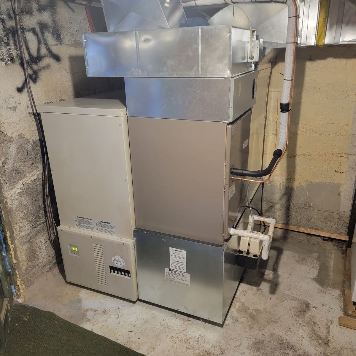 Building mechanicals from a Furnaces project near Montreal (Greater Montreal) by DB climatisation