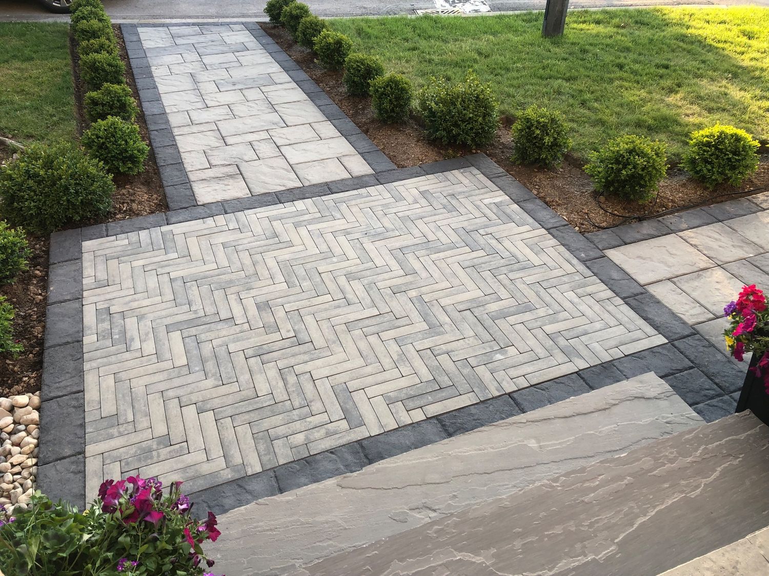  d'un projet de Allée de jardin près de Toronto (Grand Toronto) de Pinnacle Stone And Design