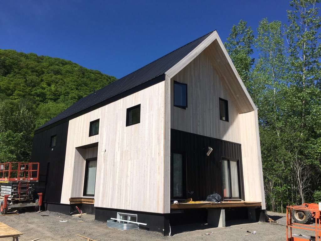 House Construction Exteriors from a Single family homes project near Gatineau (Outaouais) by Dsconstruction