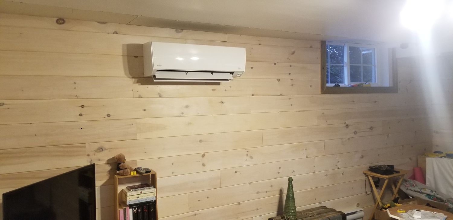 Building mechanicals from a Heat pumps project near Gatineau (Outaouais) by Réfrigération RoxTone