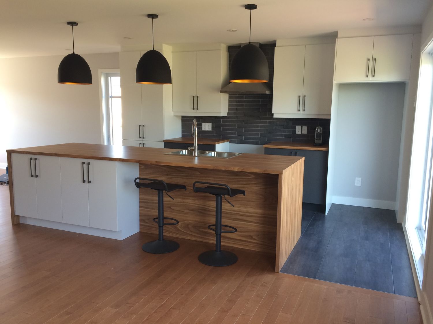 Kitchen from a Single family homes project near Granby - Bromont - Cowansville by GAÉTAN SIROIS CONSTRUCTION INC