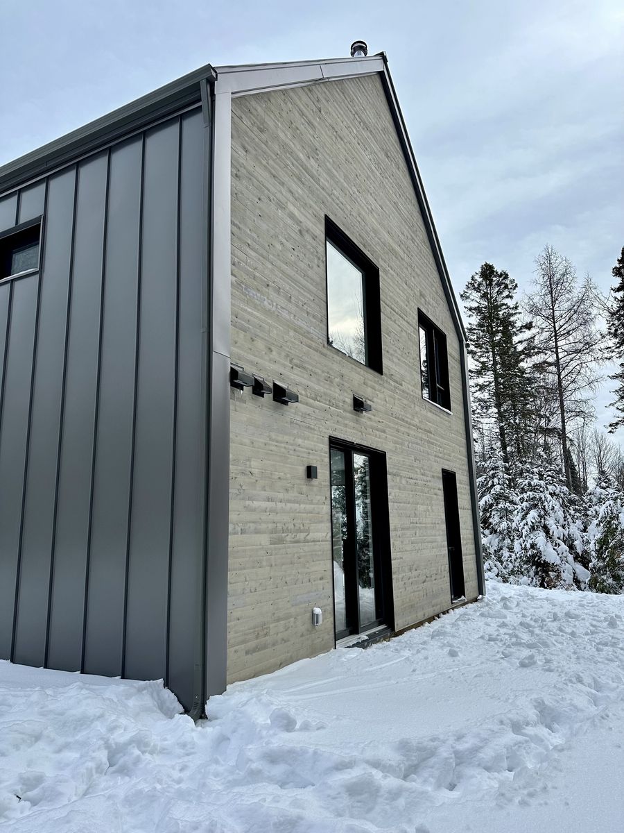 Exterior Finishes from a Single family homes project near Montreal (Greater Montreal) by Toundra construction