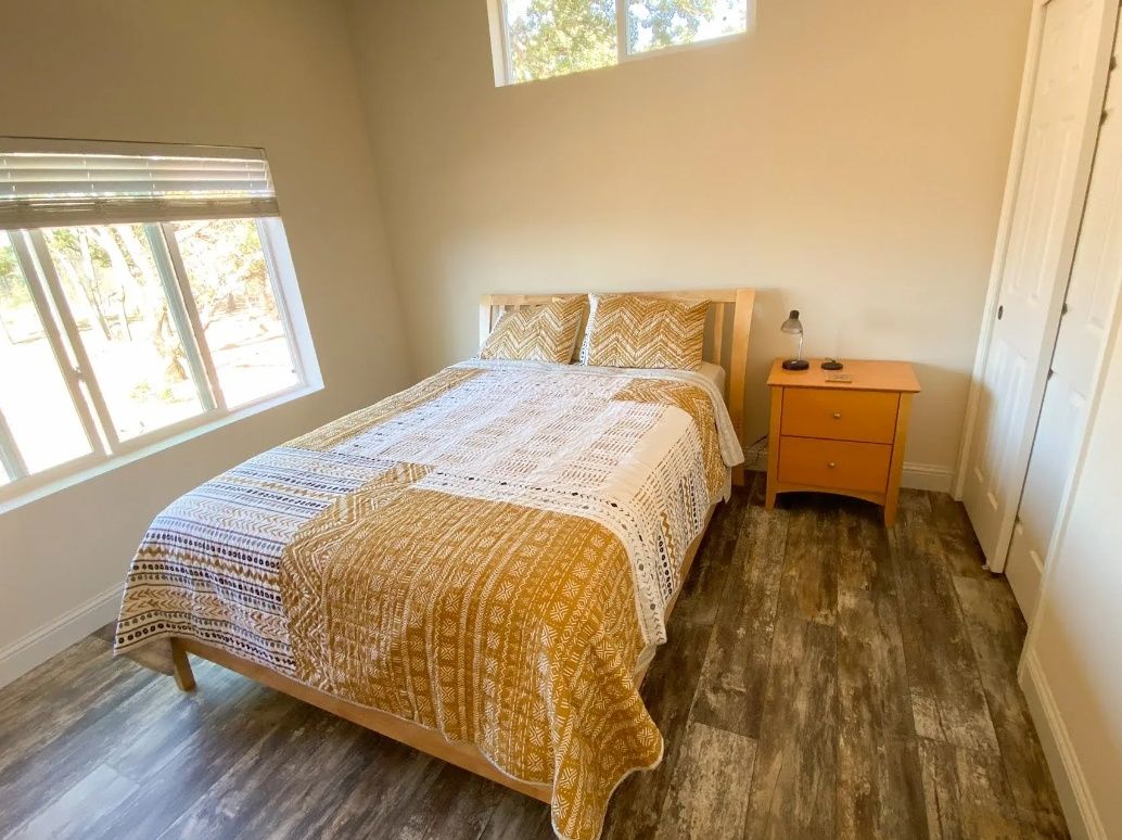 Chambre d'un projet de Unités d'habitation accessoires (UHA) près de Sacramento de Sonoma Manufactured Homes