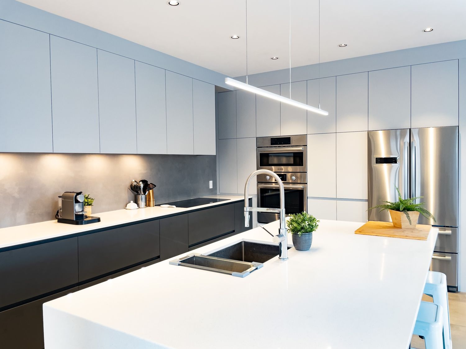 Cuisine d'un projet de Condos et logements près de Montréal/Laval/Longueuil (Grand Montréal) de Zaraté Lavigne Architectes