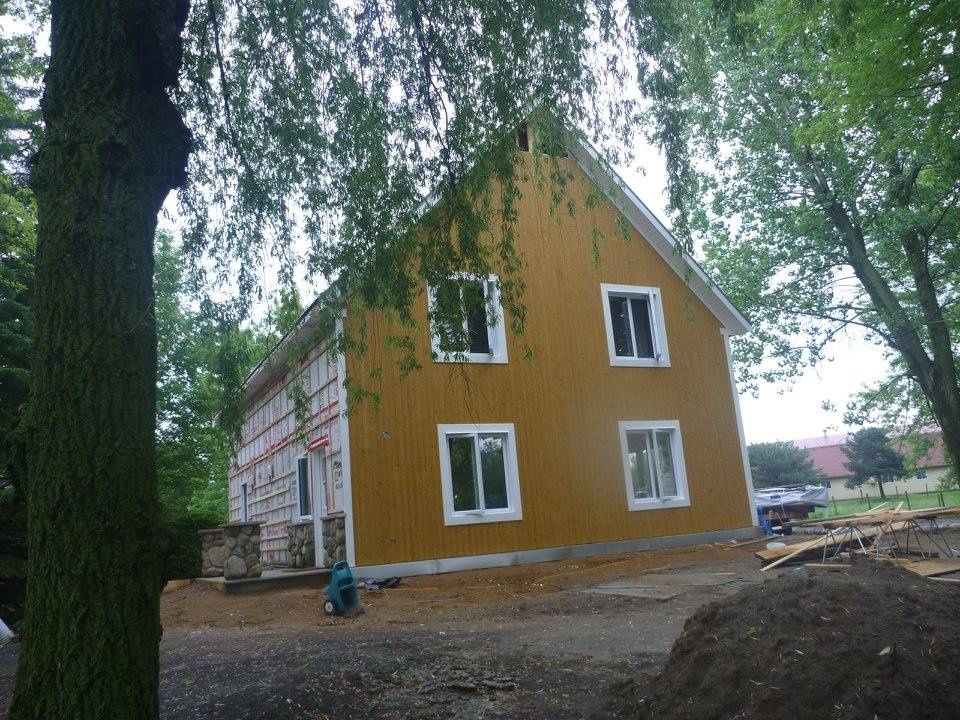 House Construction Exteriors from a Single family homes project near Drummondville (Centre-du-Québec) by McClure Construction